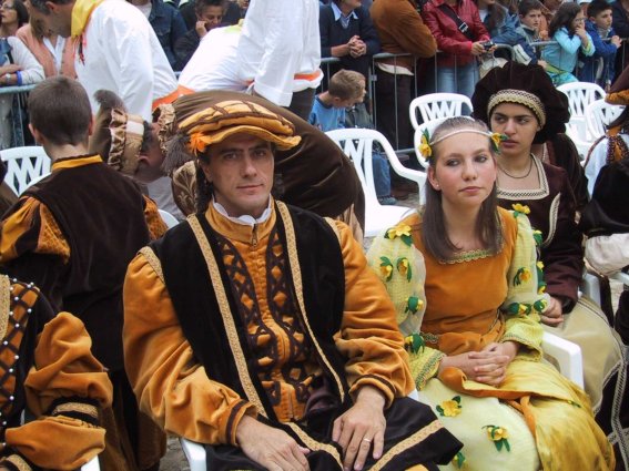 2002127.jpg