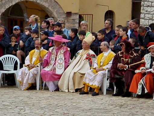 2002156.jpg